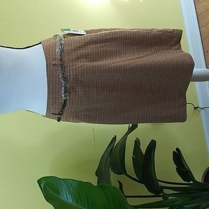 COVINGTON Tan Plaid Skirt Size 10P NWT